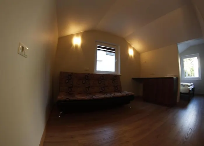 Elena 3* פלאנגה